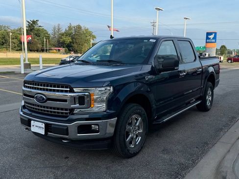 Used 2020 Ford F150 XLT w/ Equipment Group 302A Luxury AWD/4WD image 34