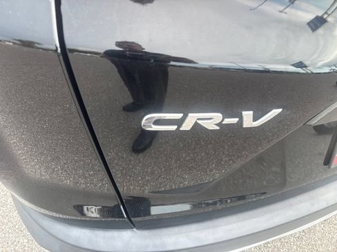 Used 2018 Honda CR-V LX image 7