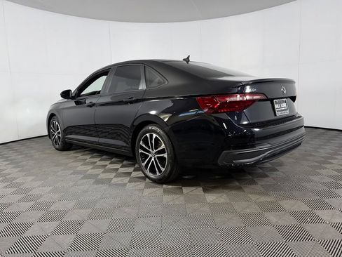 Used 2024 Volkswagen Jetta Sport FWD image 10