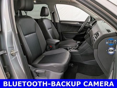 Used 2022 Volkswagen Tiguan SE image 23