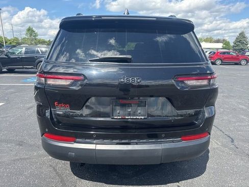 Used 2021 Jeep Grand Cherokee L Laredo AWD/4WD image 4