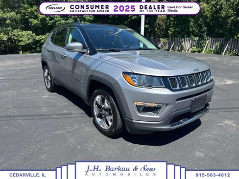Used 2018 Jeep Compass Limited w/ Navigation Group AWD/4WD image 1