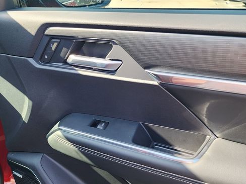 New 2026 GMC Acadia Elevation w/ Black Edition FWD image 39