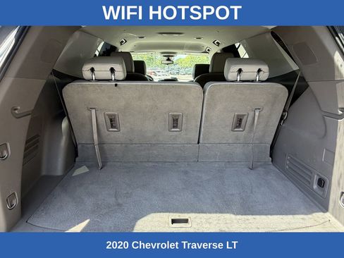 Used 2020 Chevrolet Traverse LT w/ LT Premium Package FWD image 10