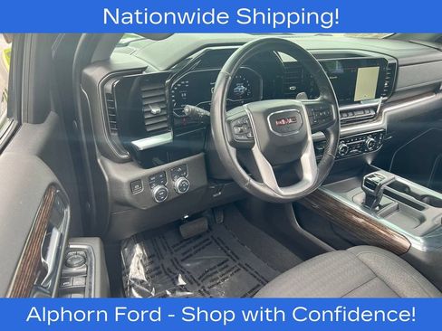 Used 2023 GMC Sierra 1500 Elevation w/ X31 Off-Road Package AWD/4WD image 7