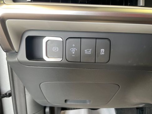 Used 2026 Hyundai Santa Fe SEL AWD/4WD image 18