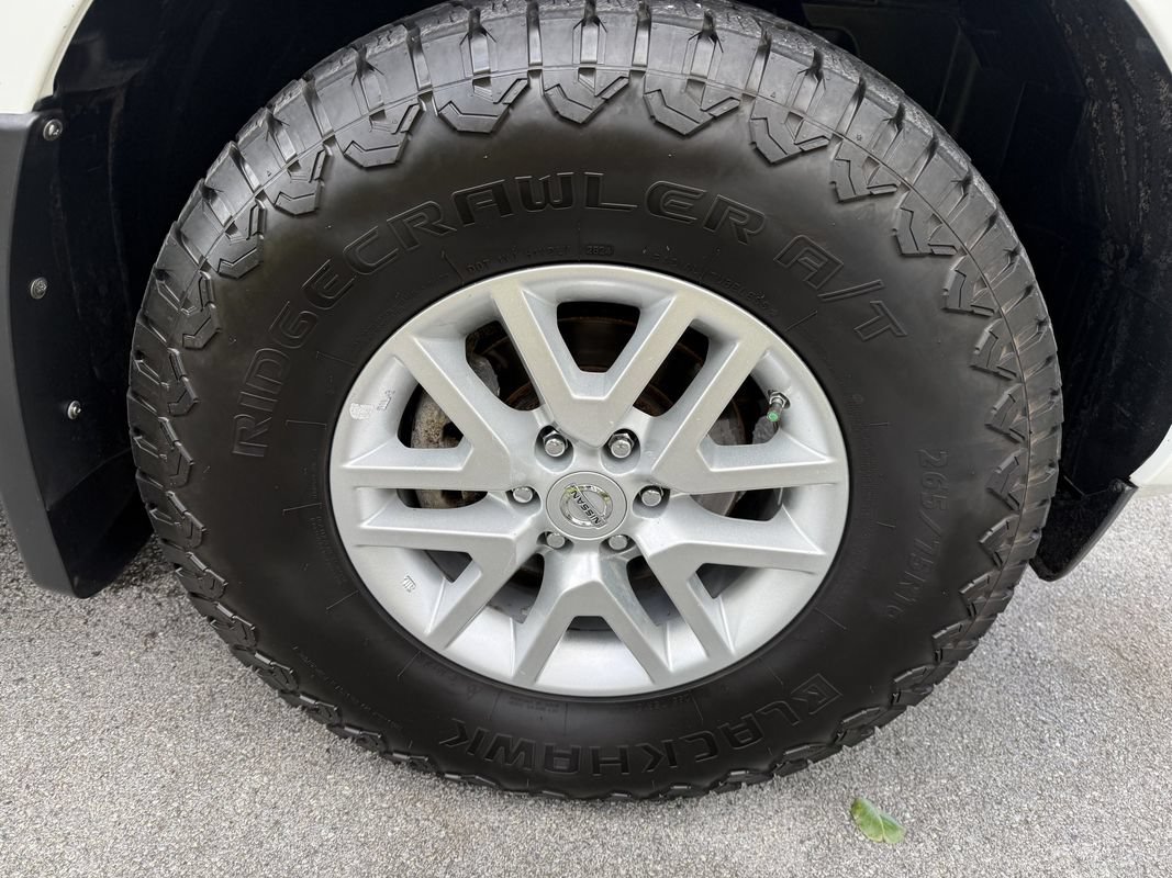 Used 2018 Nissan Frontier SV AWD/4WD image 14