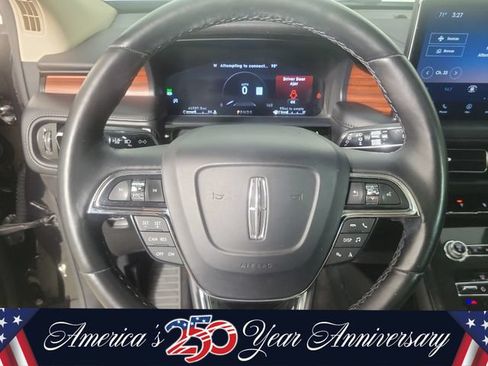 Used 2023 Lincoln Nautilus Reserve w/ Monochromatic Package AWD/4WD image 21