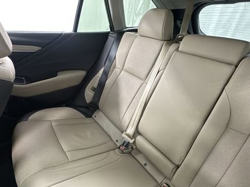 Certified 2022 Subaru Outback Limited w/ Popular Package #2 image 16