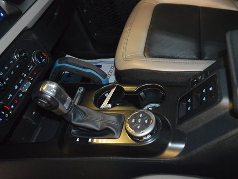 Used 2022 Ford Bronco Wildtrak AWD/4WD image 19