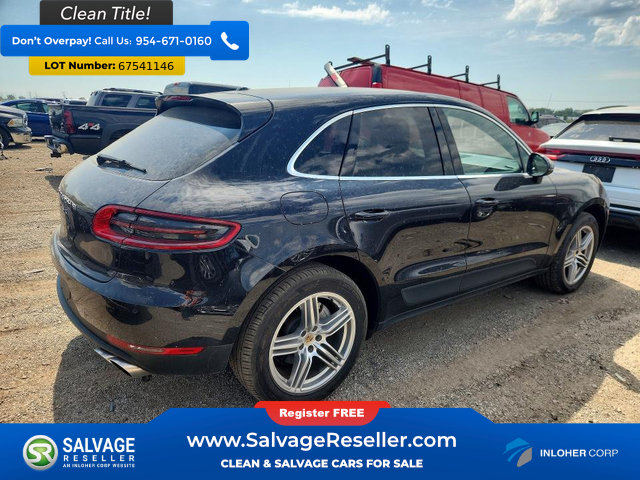 Used 2015 Porsche Macan S w/ Infotainment Package AWD/4WD image 4
