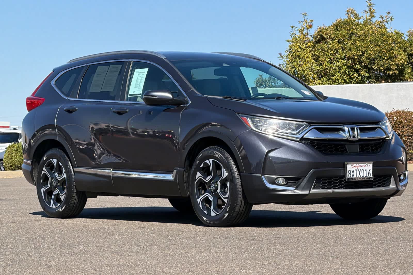 Used 2019 Honda CR-V Touring image 5