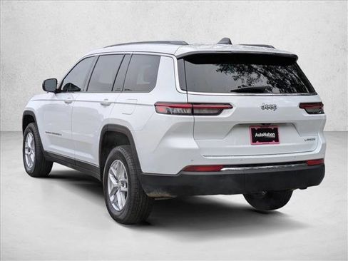 New 2025 Jeep Grand Cherokee L Laredo image 7