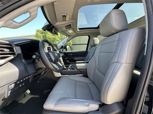 Used 2023 Toyota Tundra Limited image 27