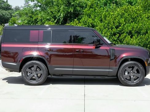 Used 2025 Land Rover Defender 130 S AWD/4WD image 7
