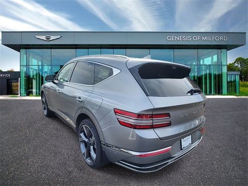 New 2025 Genesis GV80 3.5T Prestige image 4
