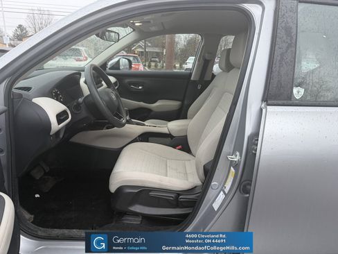 Certified 2023 Honda HR-V LX image 11