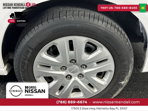 Used 2019 Dodge Grand Caravan SE image 14