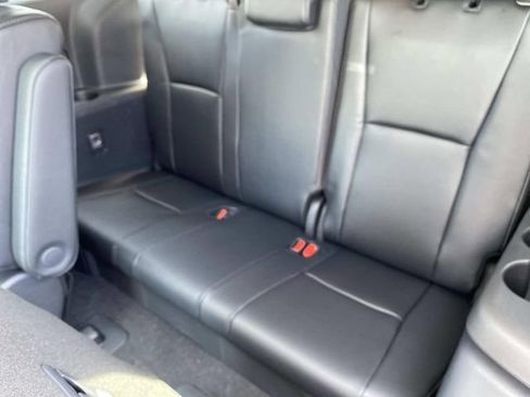 New 2026 Toyota Highlander Platinum AWD/4WD image 7