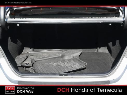 Used 2020 Toyota Camry XSE image 24