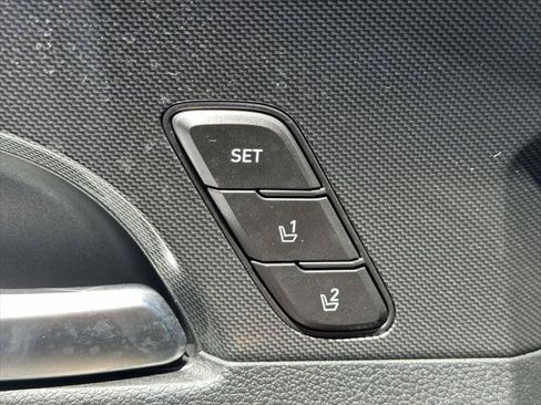 Used 2023 Hyundai Santa Fe Limited AWD/4WD image 20
