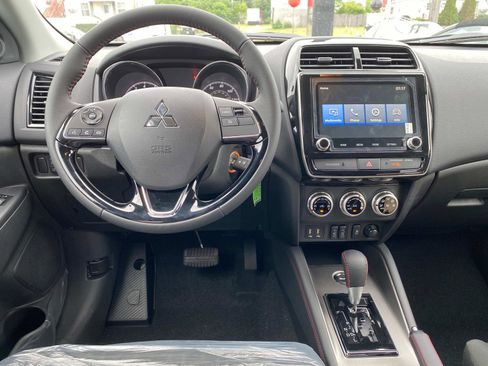 New 2025 Mitsubishi Outlander Sport LE image 8