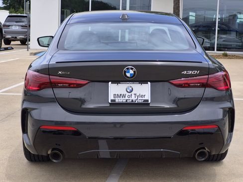 Certified 2025 BMW 430i xDrive Coupe w/ M Sport Package AWD/4WD image 5