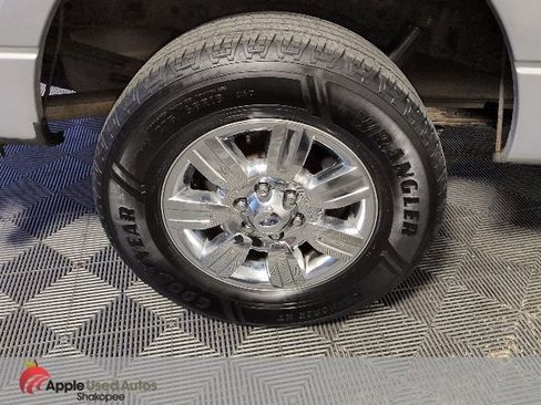 Used 2011 Ford F150 XLT w/ XLT Chrome Pkg image 40