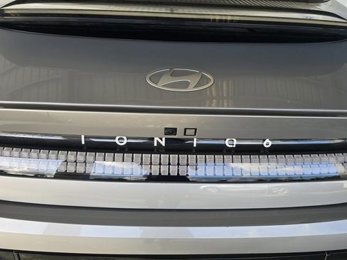 Used 2023 Hyundai Ioniq 6 SE image 49