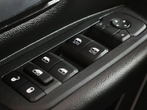 Used 2025 RAM 1500 Classic Warlock image 33