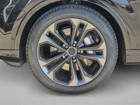 New 2026 Audi Q7 3.0T Premium Plus image 7