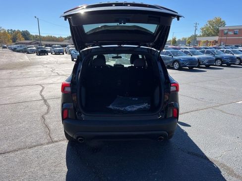 Used 2025 Ford Escape ST-Line image 26