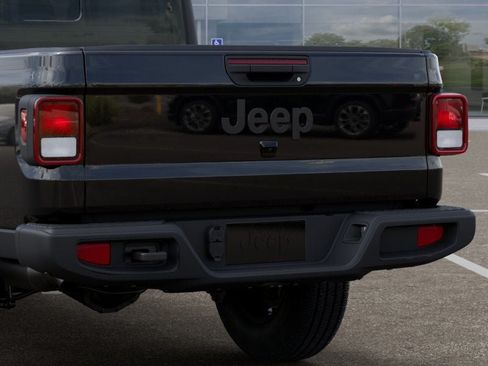 New 2026 Jeep Gladiator Sport AWD/4WD image 14