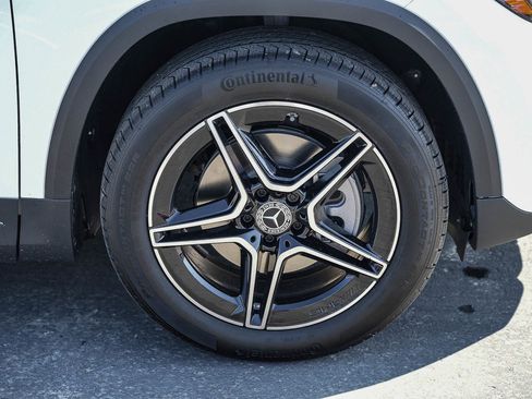 New 2026 Mercedes-Benz GLA 250 4MATIC image 9