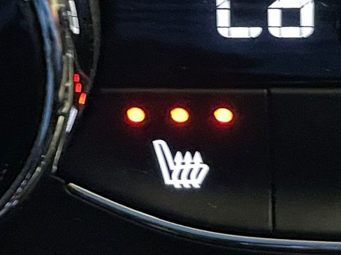 Used 2024 Chevrolet Trax LT w/ Driver Confidence Package image 29