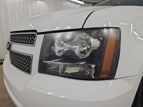 Used 2010 Chevrolet Tahoe LTZ image 36