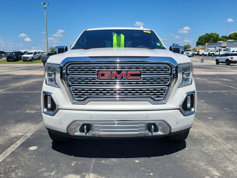 Used 2019 GMC Sierra 1500 Denali RWD image 2