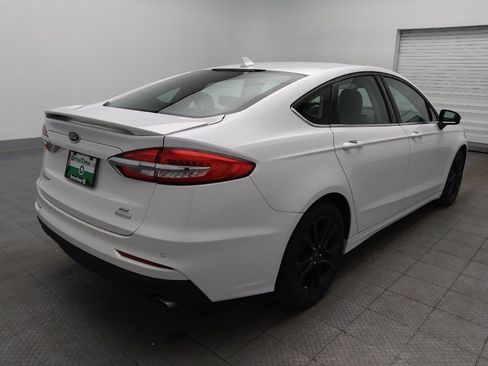 Used 2020 Ford Fusion SE w/ Equipment Group 151A FWD image 9