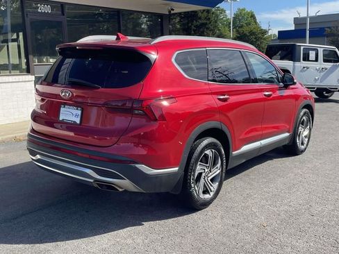 Used 2023 Hyundai Santa Fe SEL w/ Premium Package image 6