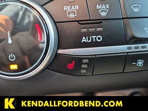 Certified 2024 Ford Escape Active AWD/4WD image 19