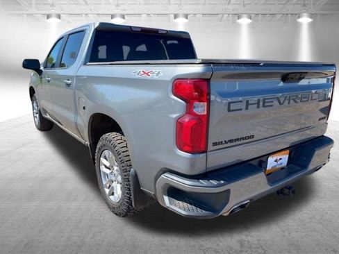 Used 2023 Chevrolet Silverado 1500 RST w/ Max Trailering Package AWD/4WD image 8