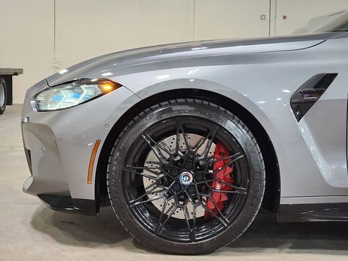 Used 2022 BMW M4 xDrive Competition image 5