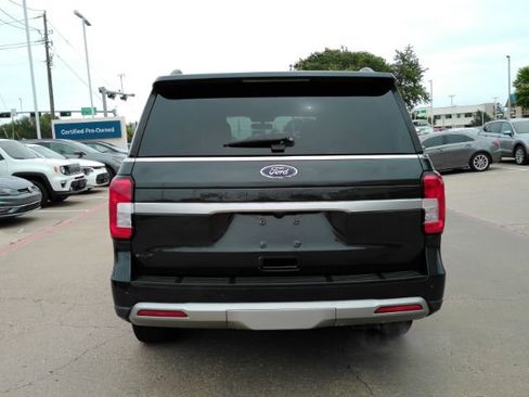 Used 2022 Ford Expedition XLT RWD image 9