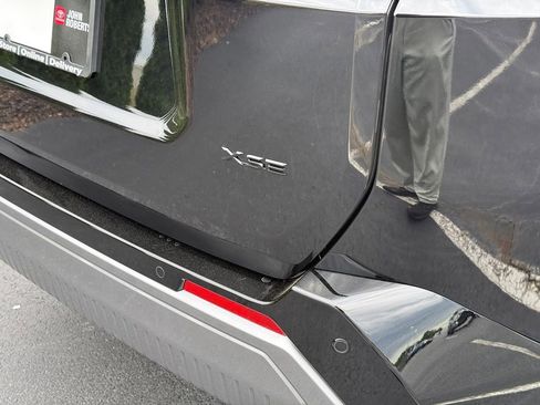 New 2026 Toyota RAV4 XSE AWD/4WD image 8