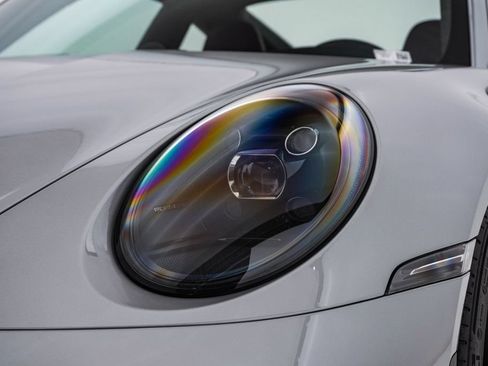Certified 2024 Porsche 911 GT3 RWD image 7