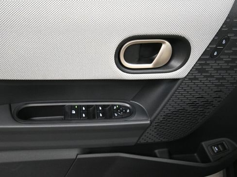 Used 2025 MINI Cooper S FWD image 12