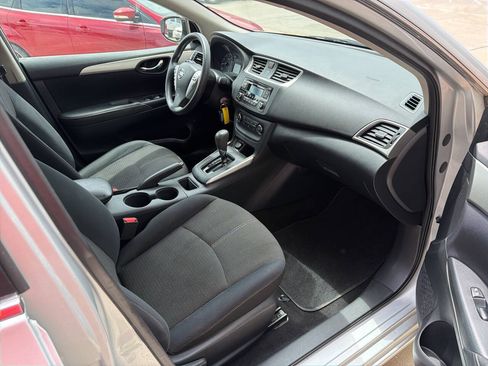 Used 2016 Nissan Sentra S FWD image 21