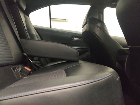 Used 2020 Toyota Corolla XSE FWD image 19