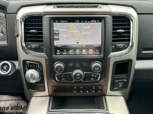 Used 2016 RAM 1500 Laramie w/ Convenience Group image 28