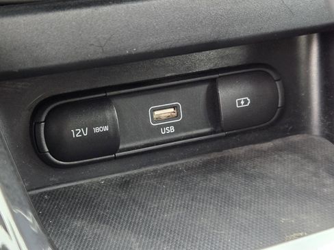 Used 2024 Kia Forte GT-Line w/ GT-Line Premium Package image 12